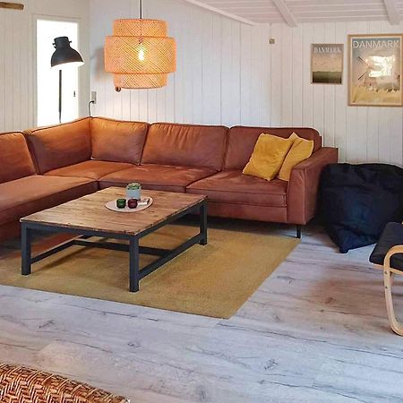 Fascinating Holiday Home in Norre Nebel near Sea Esterno foto