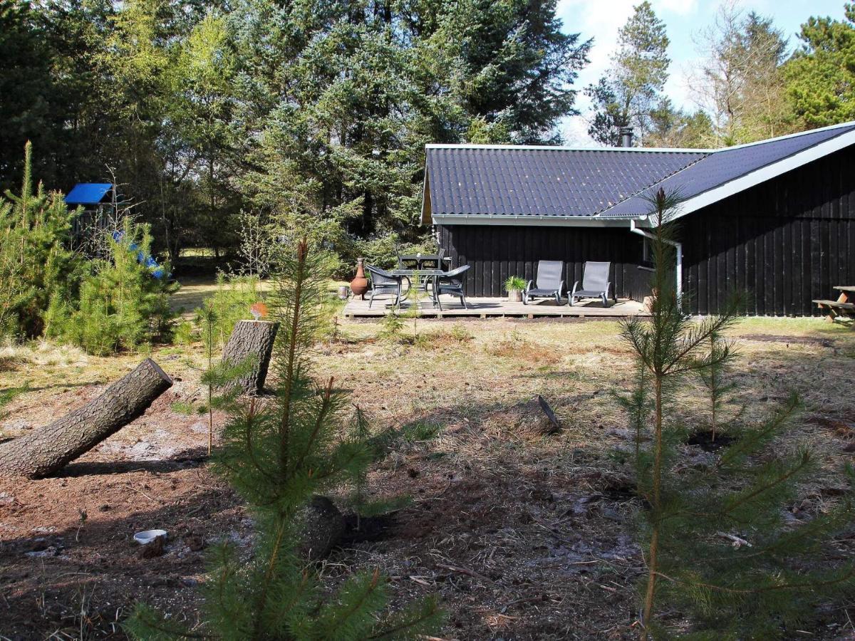 Fascinating Holiday Home in Norre Nebel near Sea Esterno foto